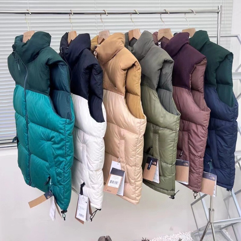 Autumn/Winter 1996 vest down jacket, stand-up collar, unisex vest, outerwear, couple's jacket, warm and windproof Autumn/Winter 1996 vest down jacket, stand-up collar, unisex vest, outerwear, couple's jacket, warm and windproof