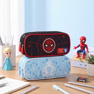 Пенал Disney с принтом Человека-паука большой