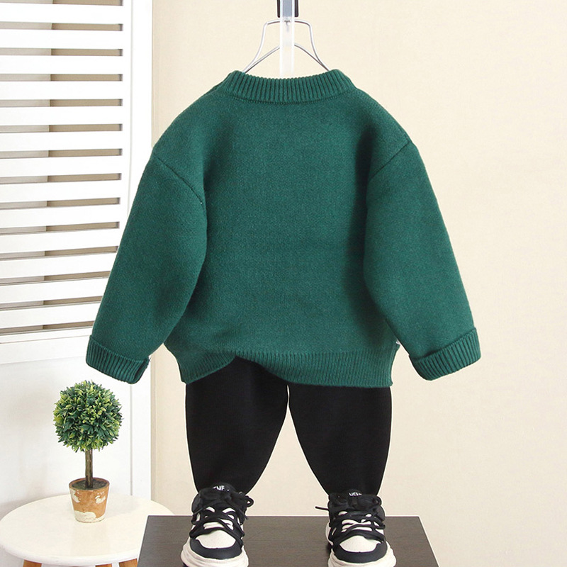 6684 ropa de otoño e invierno para niños suéter de cuello redondo para niños camisa de fondo gruesa fresca de moda 2025 nuevo suéter de bebé invierno