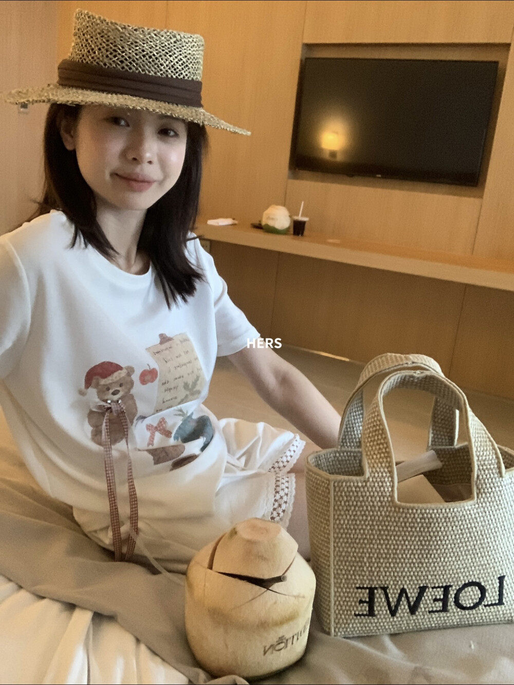 trắng ngà