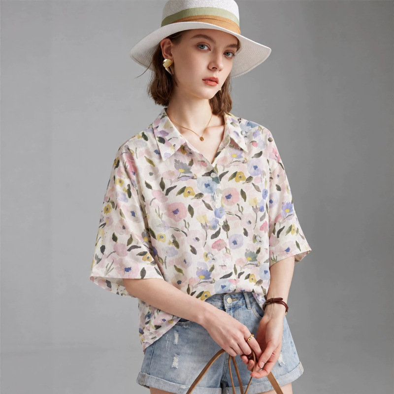 2026 Amazon cross-border independent store bestseller: Women's loose-fitting, short-sleeved, floral-print shirt with a turn-down collar, perfect for summer