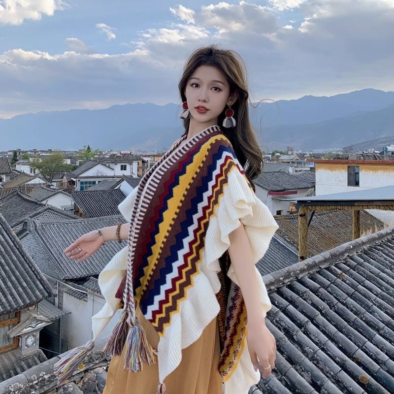云南丽江民族风保暖披肩旅游披肩女新款旅游穿搭斗篷披风开衫外套|undefined