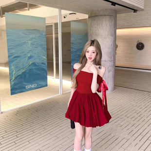 ��ʽһ�ּ�¶��tɫ�B��ȹŮ�ļ�2026�¿�ձ��L�^���������ȹ