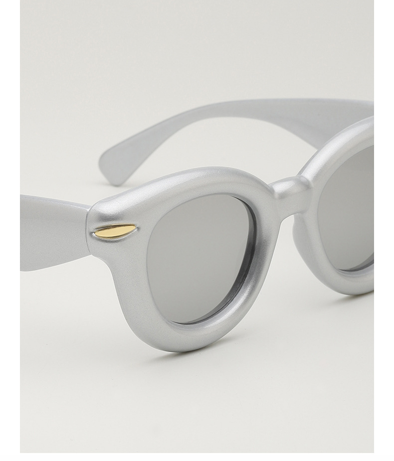 60g Weight Full Frame Glasses Structure Sunglasses Classification PC, UV400 Protection Lens Material Square Glasses Style Outdoor, Travel Occasion Solid Color Pattern All Seasons Season Unisex Gender Streetwear Style Streetwear Solid Color PC UV400 Protection Square Full Frame Women's Sunglasses 25