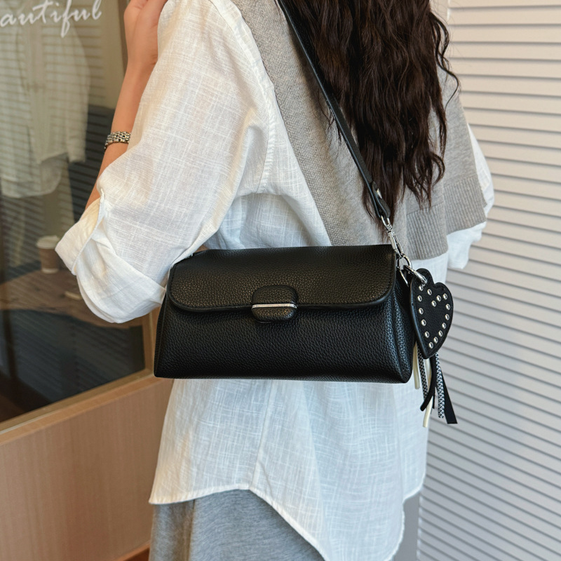 2026 nuevo nicho coreano retro bolso de hombro para mujeres simple versátil mochila sensación diaria de moda bolso pequeño image 4