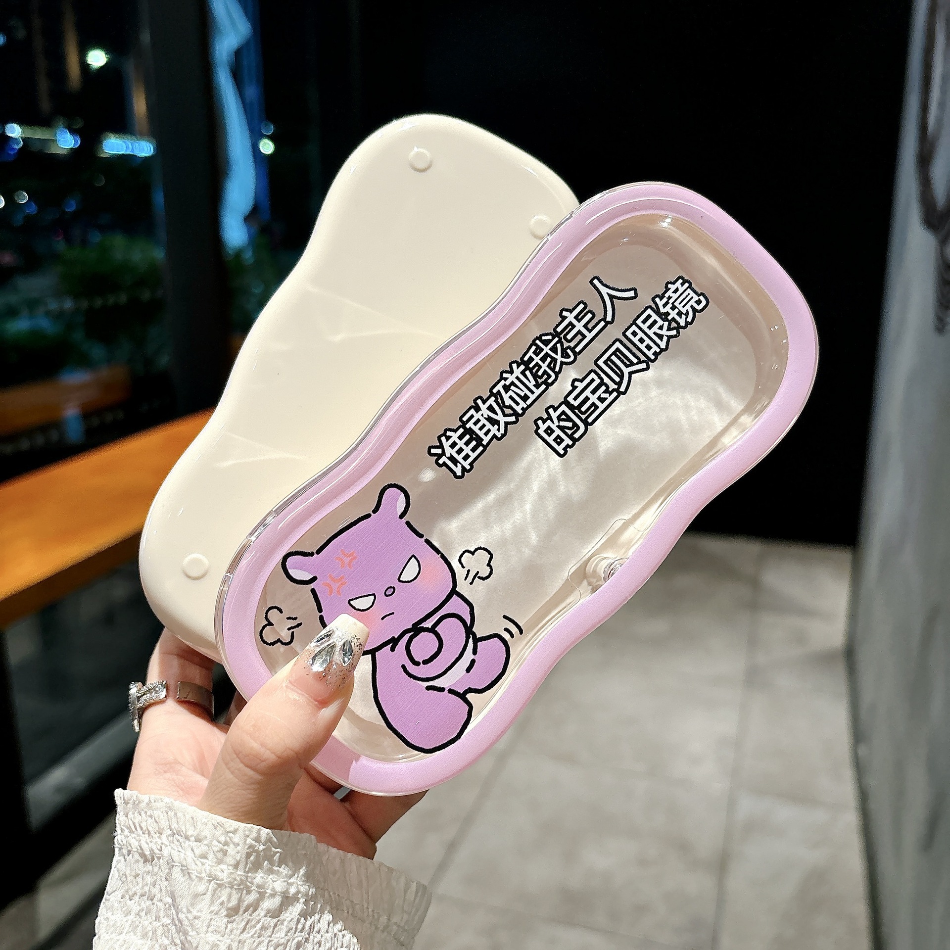 Caja de gafas transparentes de borde de la nube, alta sensación de almacenamiento portátil, niños, niños, niños, estudiantes, lindos, caja de gafas al por mayor