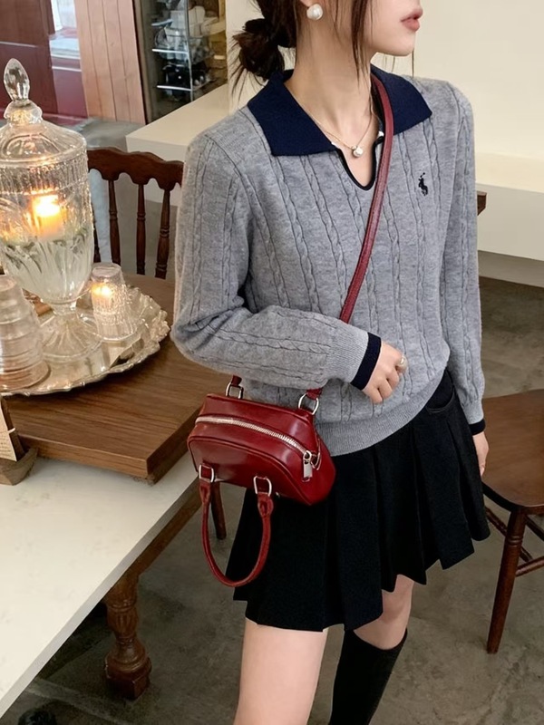 2025早秋新款女装韩系百搭毛衣设计感简约风套头V领刺绣针织上衣|undefined