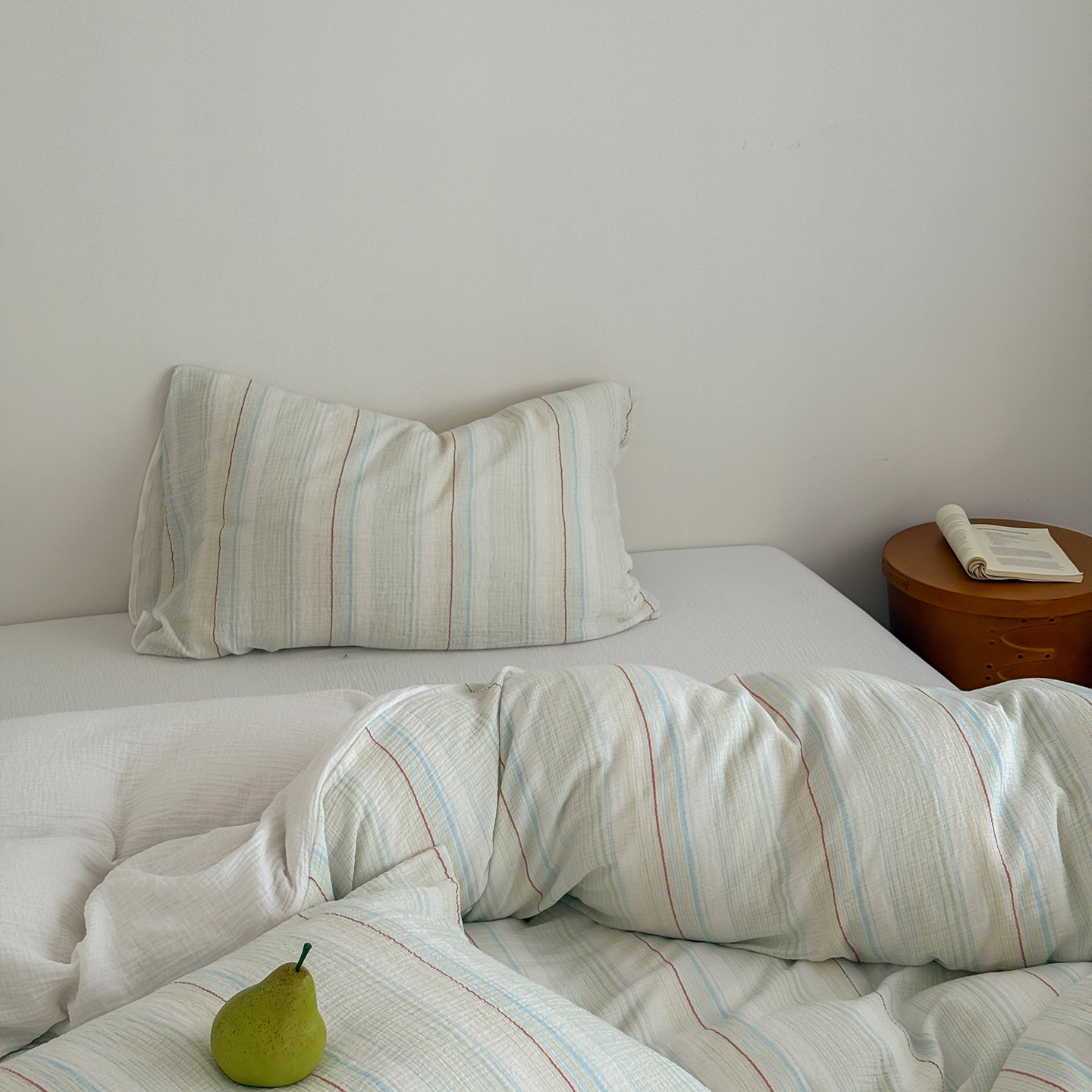 Pure Cotton Striped Bedding Set, Super Soft Double Layer Yarn_voghion.com