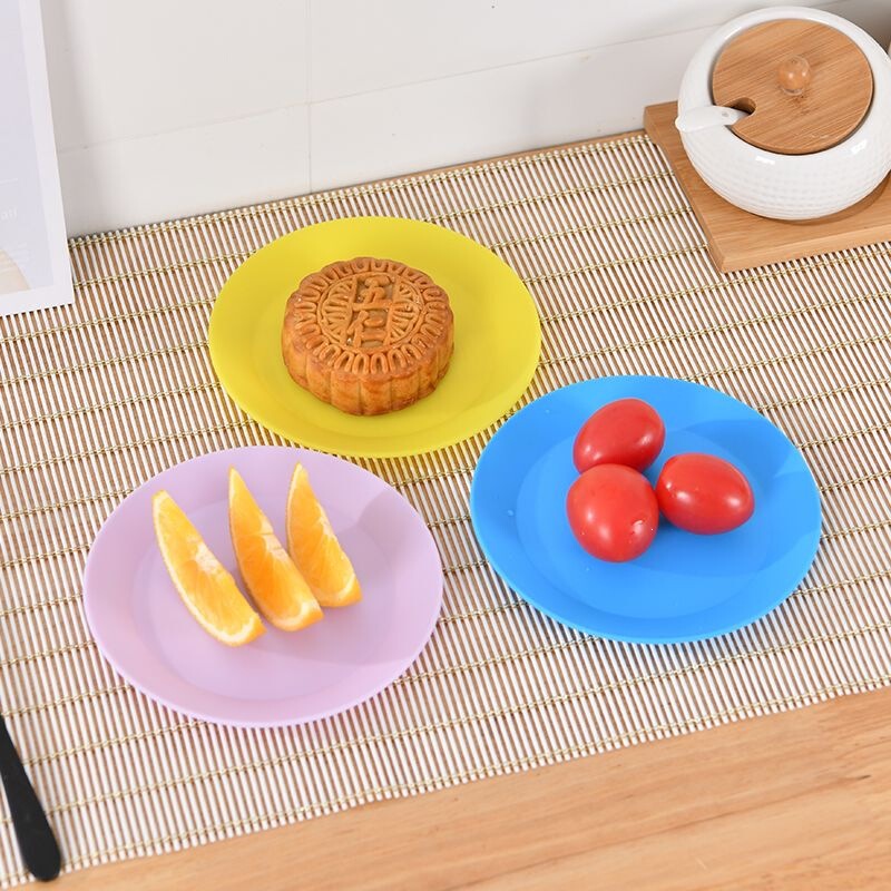 Plastic plates, children's small plastic dishes, small colorful cake plates, disposable paper plates for kindergartens, for use at street stalls
