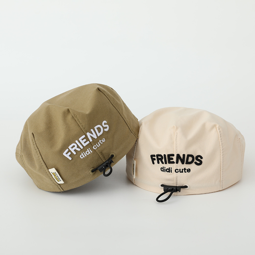 Red popularidad coreana de moda oso bebé lindo boina primavera 2025 tendencia infantil delgada gorra de lengua de pato para niños