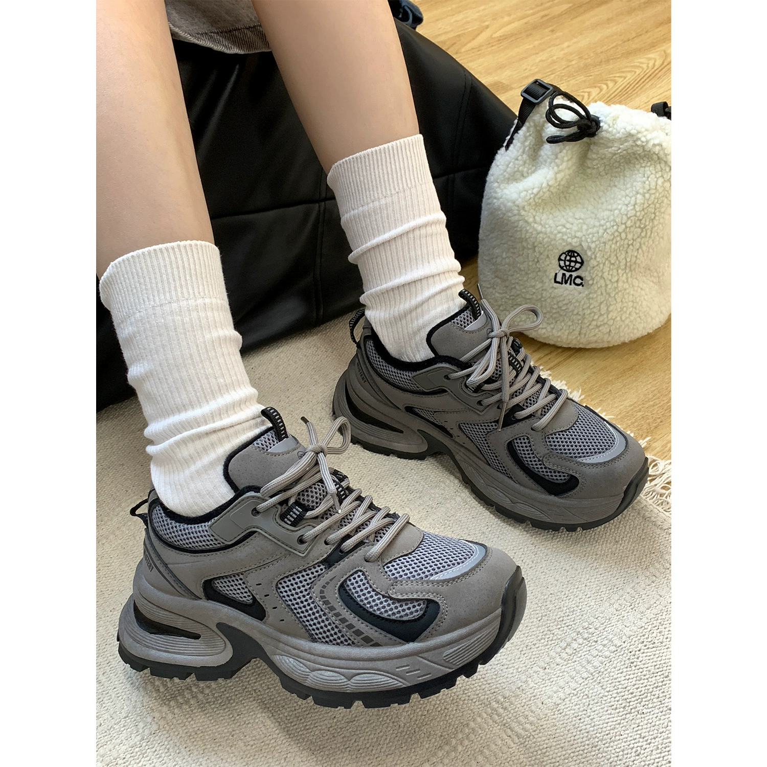 Yuanyi Shoes Walm 2024 Зимняя Plus Daddy Shoes женские спортивные туфли MIS-1572-1