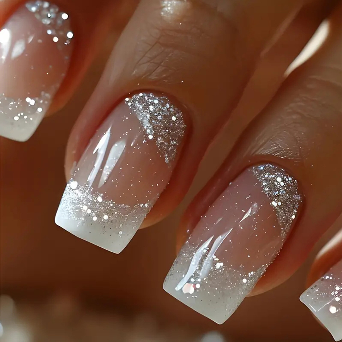 Uña de alta calidad sensación de brillo estrella de borde blanco de manicure francesa venta caliente pegatinas de uñas falsas para usar manicure