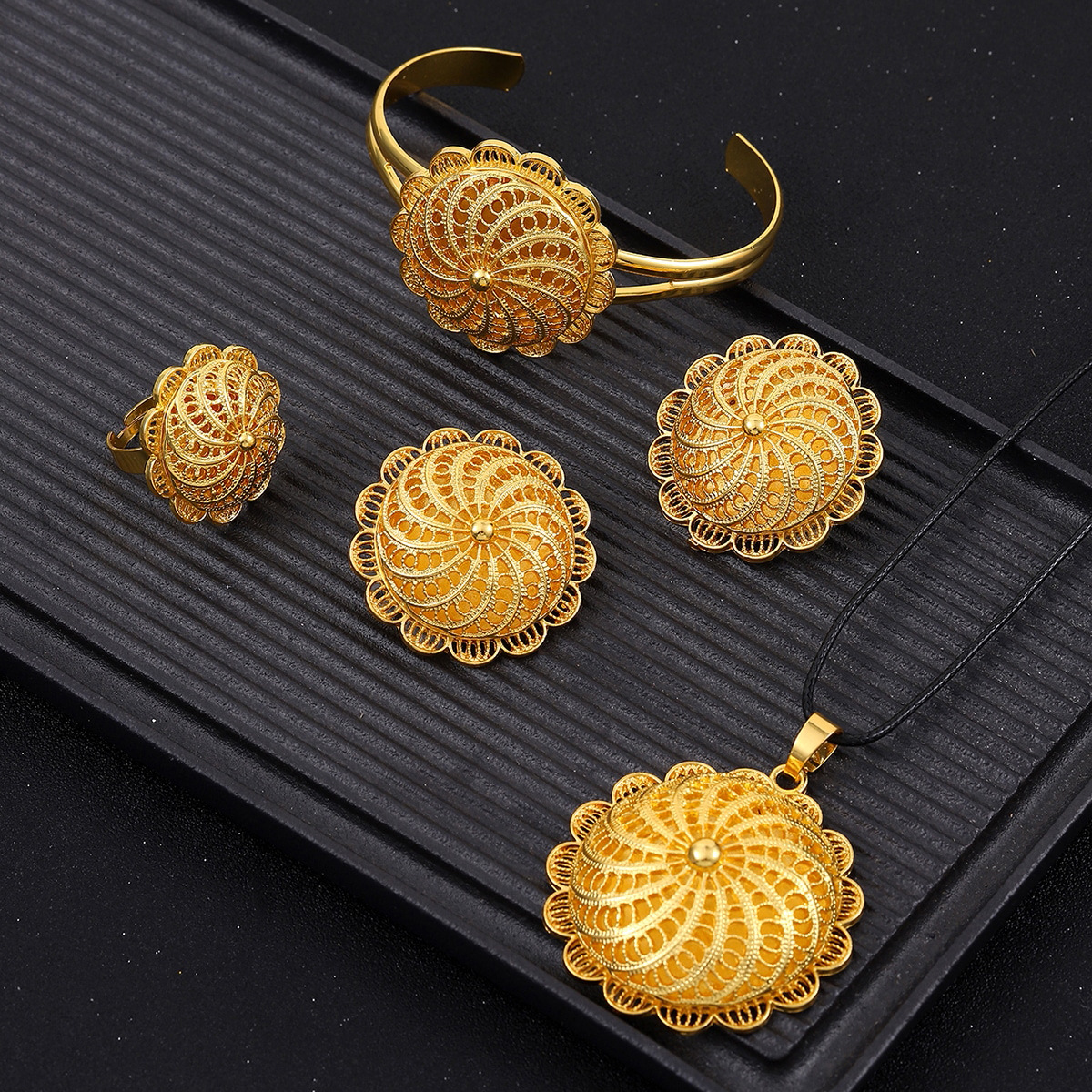 O1CN01ZDdtly27hjbLmRxB9_!!2215035847829-0-cib.jpg?__r__=1671000708081