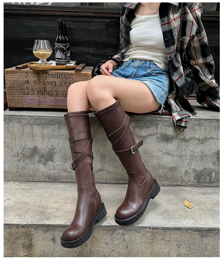Boot nữ mũi tròn cao gót đế dày phong cách hiệp sĩ có khóa thắt lưng — Lớp lót nhung đen chi tiết 11