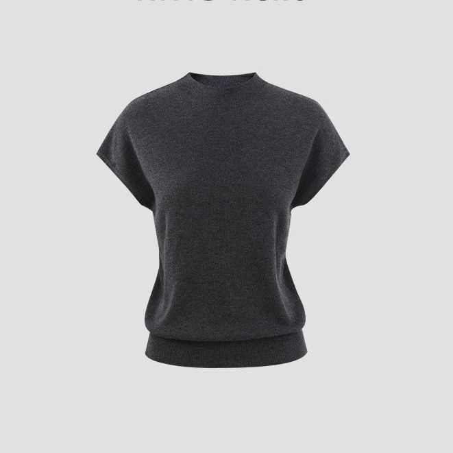 2026 Korean-Style Simple Half-High Collar Short-Sleeve Knit Top for Women, New Summer Slim-Fit Niche Simple Versatile Top