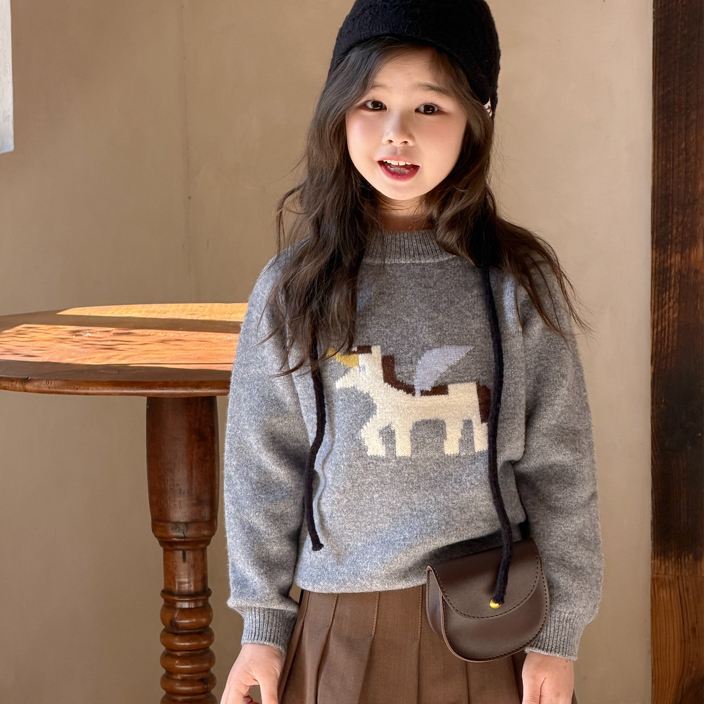 Children's wool sweater, new autumn and winter style, girls' base layer, baby thick and warm sweater, boys' pony pattern sweater