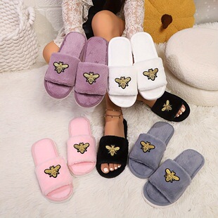 P 36491 Cartoon Bee Pattern Slippers ��ͨ�۷���Ь �羳���l