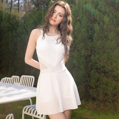 2024 New Style One-Piece Swimsuit for Women, Conservative and Fat Girl, Concealing Belly, Slimming, High-Grade White Water Park 
