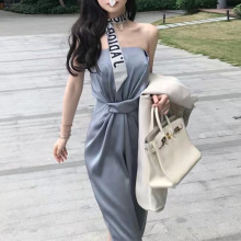 新法式温柔风小众性感抹胸连衣裙女礼服裙子收腰显瘦内搭中长裙无
