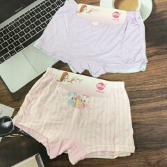子供のズボンの女性は非常に宝の同じ工場の商品のモーダルを主として少量の純綿の女の子の紙の平角のズボンの卸売りを使います。