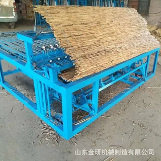 多功能绿化植保草帘机养殖场防寒防风编织机宽窄可调保温草苫子机