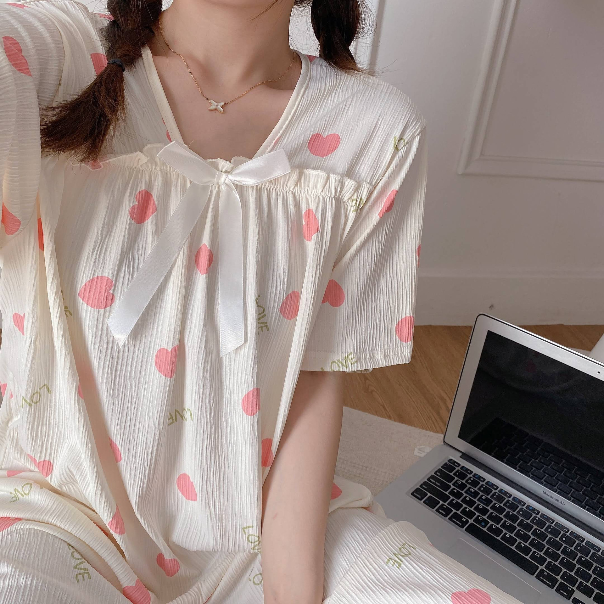 2024 pijamas de verano de encaje de algodón pijamas de cascada dibujos animados de manga corta ropa para el hogar media y larga adorable dulce al por mayor