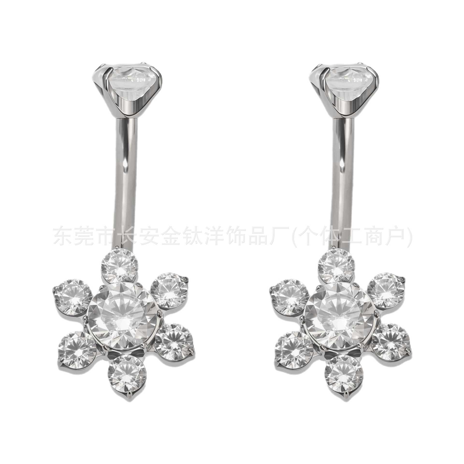 Pointed titanium steel lip stud product view