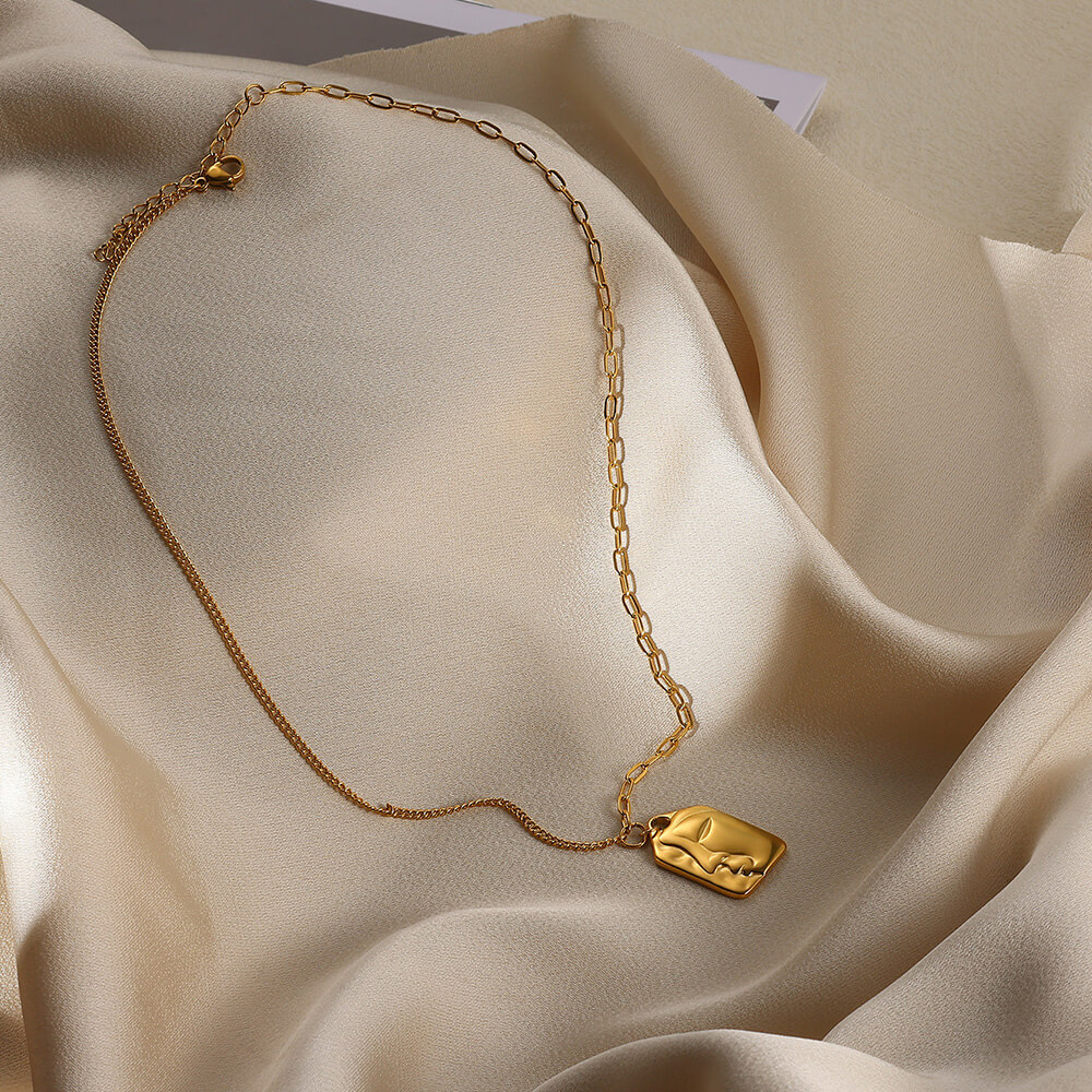 9g Weight 0.03µm-0.05µm Gold Plating Thickness PVD Coated Gold Plating Process Lobster Trigger Clasp Closure Clasp Closure Type 18K Real Gold Plated Plating Material 304 Stainless Steel Pendant Material Pearl, Zircon Inlay Material Pendant Necklace Classification 304 Stainless Steel Chain Material Paperclip Chain, ball chain, cable chain Chain Type 1 Piece Quantity Casual, Daily Occasion 304 Stainless Steel Material Sun, Flower, Bow Knot Pattern Unisex Gender IG Style Style Waterproof Non Tarnish, Three-dimensional, Inlay, Hypoallergenic Craft Gold Color PVD Coated Real Gold Plated Sun Flower Bow Knot 304 Stainless Steel IG Style Waterproof Non Tarnish 304 Stainless Steel Lobster Trigger Clasp Closure Pendant Necklace 5