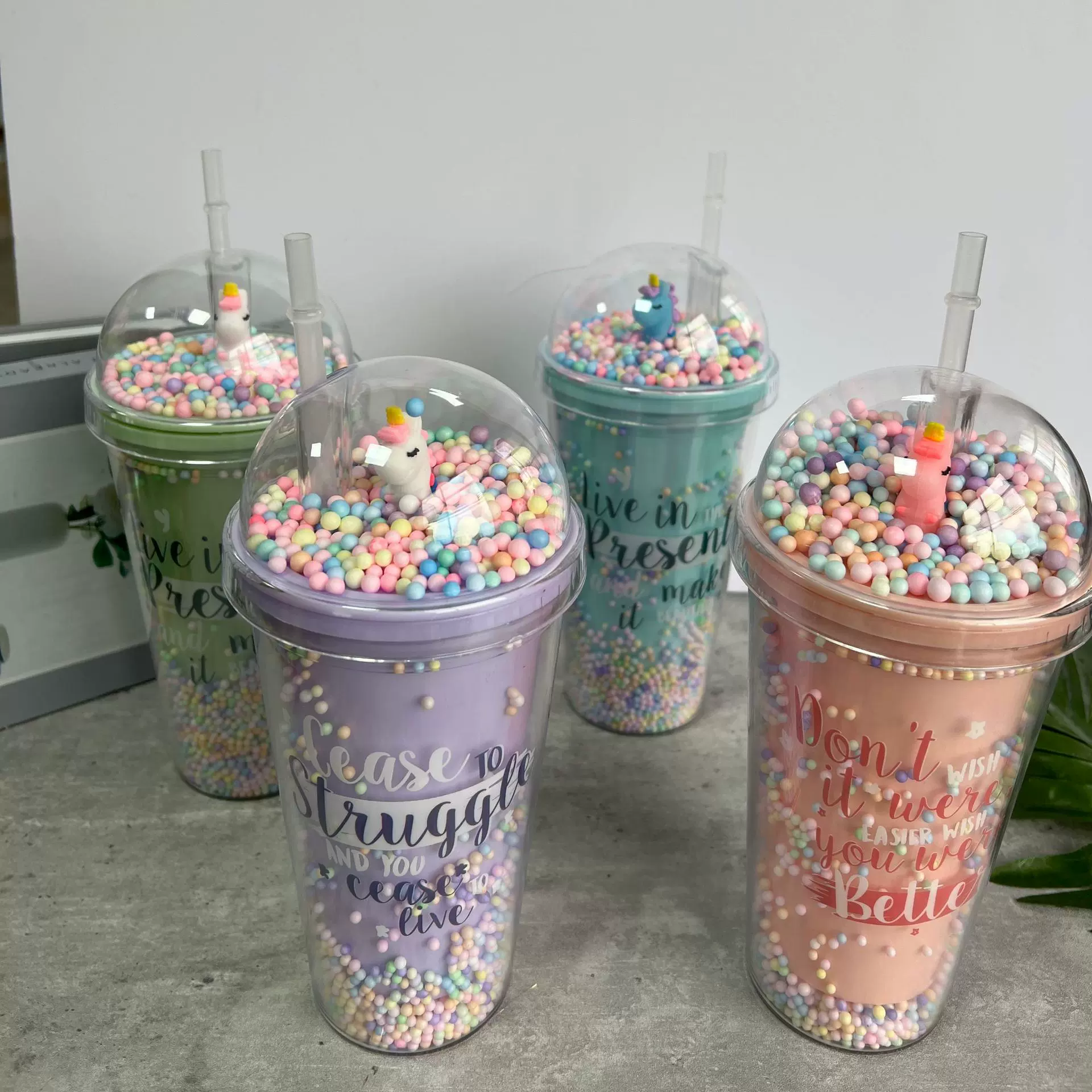 塑料吸管冰杯独角兽字母塑料水杯双层杯亮片碎冰杯跨境新款高颜值
