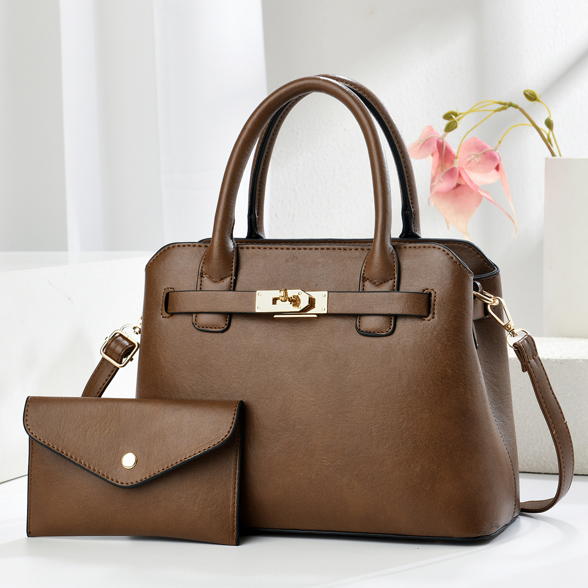 Dos paquetes de bolsos casuales bolsos de mano de otoño nuevo estilo de moda de color sólido mochila de viaje bolsos de hombro bolsos transfronterizos