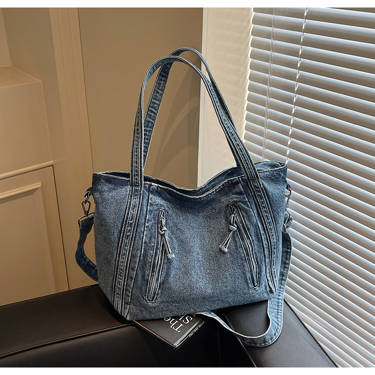 Bolso de gran capacidad de mezclilla retro para mujer 2025 nueva moda simple bolso de mensajero de un solo hombro bolso de viaje casual