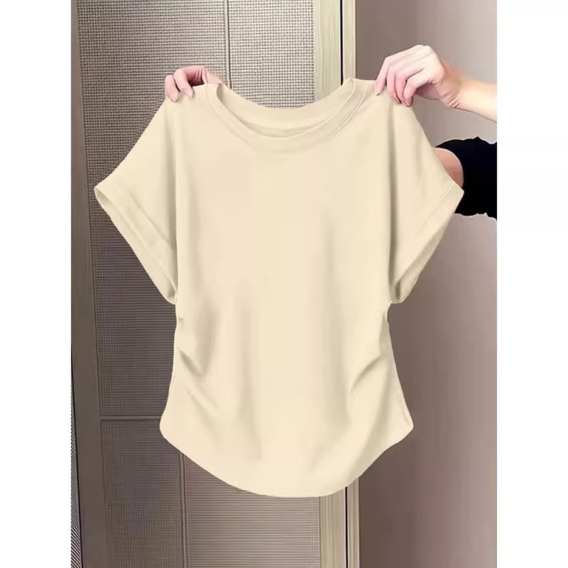 Áo thun nữ cổ tròn tay ngắn, thiết kế ôm eo, phong cách hiện đại — Màu đen chi tiết 10