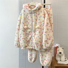 高颜值彩点珊瑚绒睡衣女冬季加绒加厚法兰绒新款居家服套装可外穿