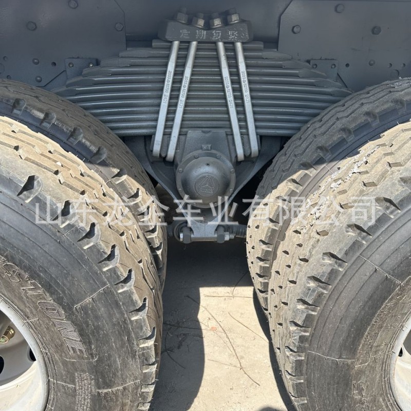 Export Howo V7-X Dump Truck 430 Horsepower Front Four Rear Eight Mining Slag Transport Trailer Preparation Factory