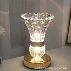金属アクリルテーブルランプ人格クロスボーダークリスタルホテルの装飾卸売装飾テーブルランプ充電式テーブルランプ夜の光