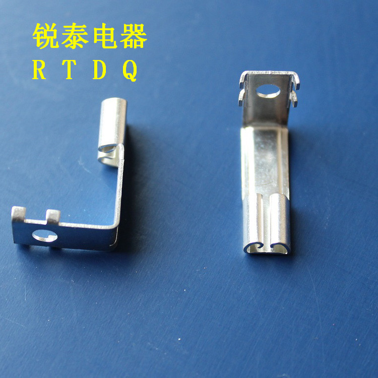 主营五金挂钩铁冲件不锈钢冲件拉伸配件铁质金属配件压铸