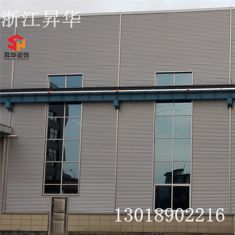 移动房屋顶铁青灰色仿古琉璃瓦 屋脊瓦  塑料或彩钢滴水檐配件