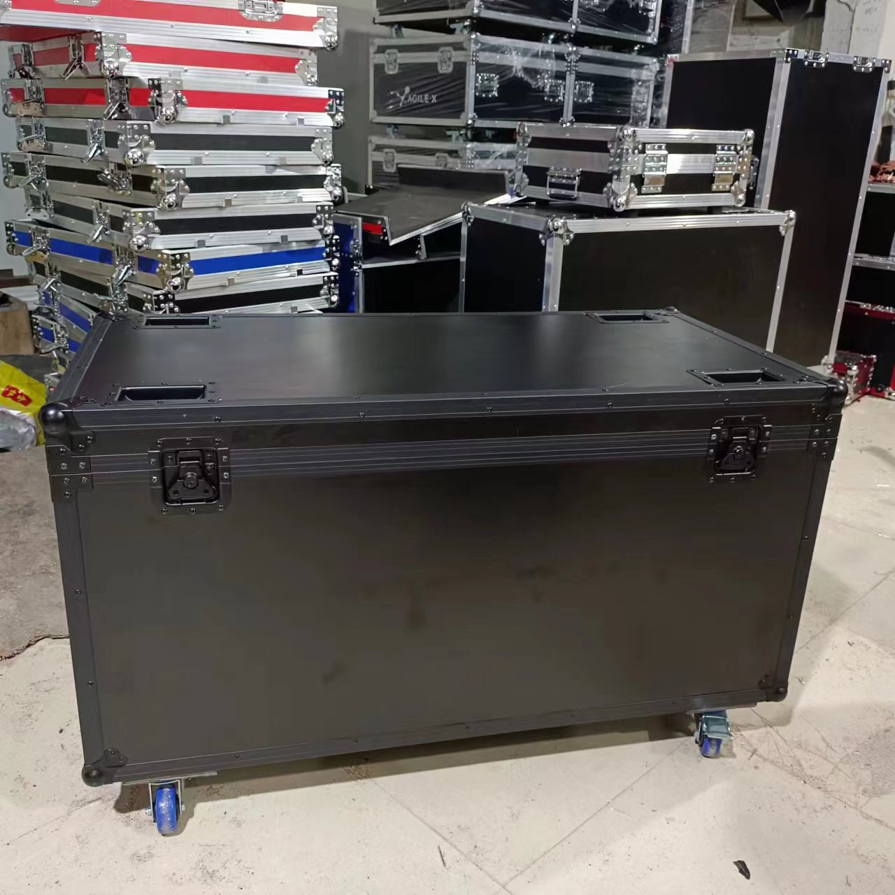 Caja de aviación de aleación de aluminio personalizada, caja de herramientas de hardware, caja de instrumentos impermeable y resistente a la presión, caja de envío logístico, caja de línea, aviación