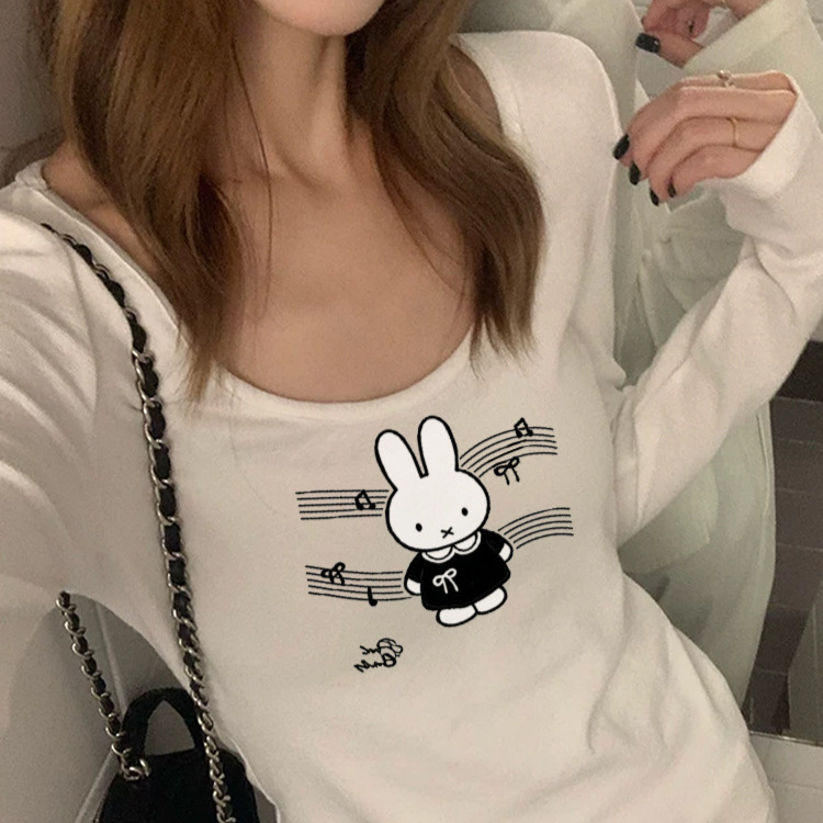 Women's Spring and Autumn New Style White U-Neck Straight Shoulder Cartoon Rabbit Print Slim Fit Long Sleeve T-Shirt