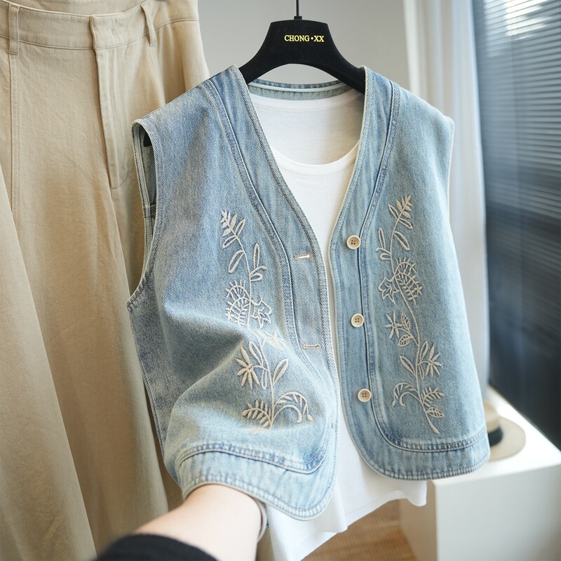 Vintage Washed Embroidered Short Denim Vest for Women, Layered Vest Jacket, New for Spring/Summer 2026