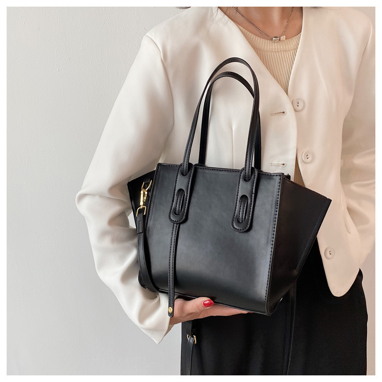 Wholesale Accessories Large-capacity Soft Leather Tote Bag Bag Nihaojewelry display picture 4