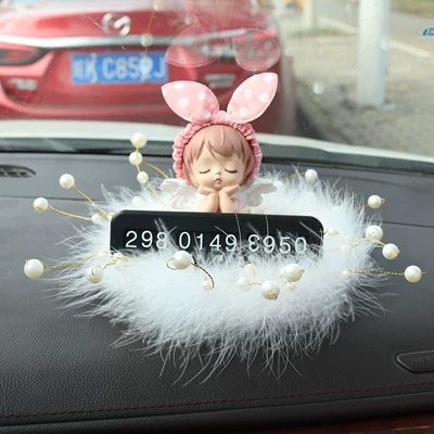 Nömrəli dayanma kartı: Parking Number Plate, Cute - annie-bowknot-pink-pearl-feather-pad-black-license-plate