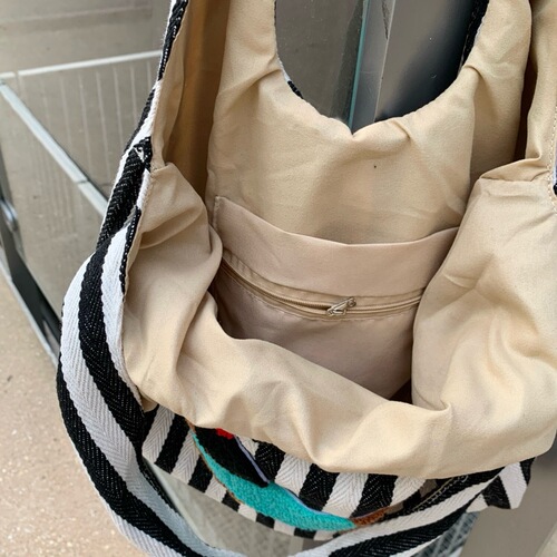 Korean-style artistic handbag, minimalist, fresh and clean striped canvas tote bag, casual and fashionable, large capacity, single-shoulder women's bag