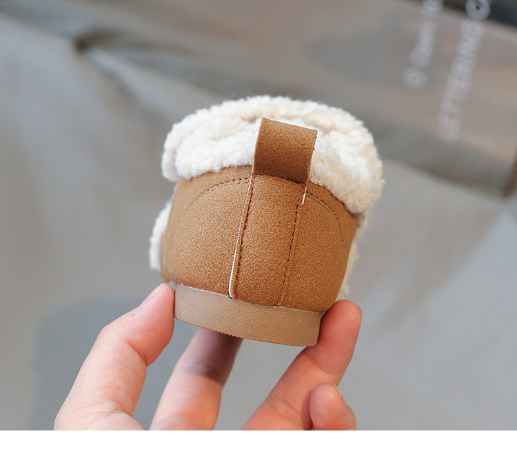 Scarpe per bambini in cotone 2024 in pelle scamosciata con suola morbida per ragazzi e ragazze, scarpe calde versatili per bambini in lana d'agnello_voghion.com