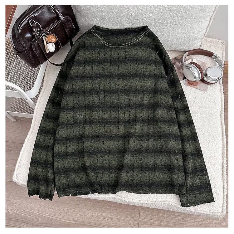 2026 men's casual and versatile new collection: simple, American-style, retro, and sporty patchwork long-sleeve T-shirt, a trendy top 2026 men's casual and versatile new collection: simple, American-style, retro, and sporty patchwork long-sleeve T-shirt, a trendy top