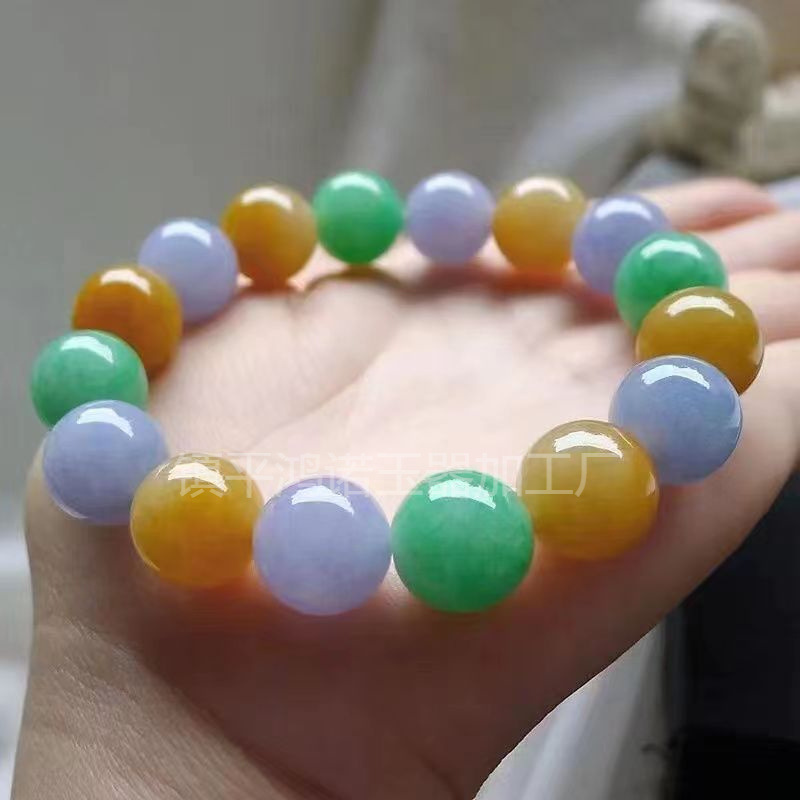 翡翠色三彩手链