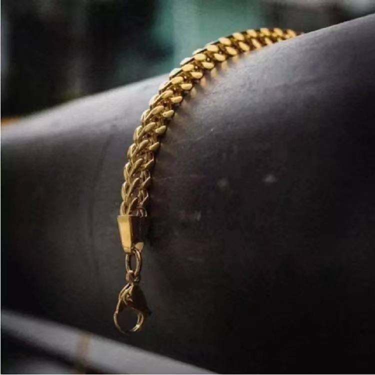 20g Weight Bracelets Classification Retro Solid Color Metal Plating Hollow Out 18k Gold Plated Unisex Bracelets