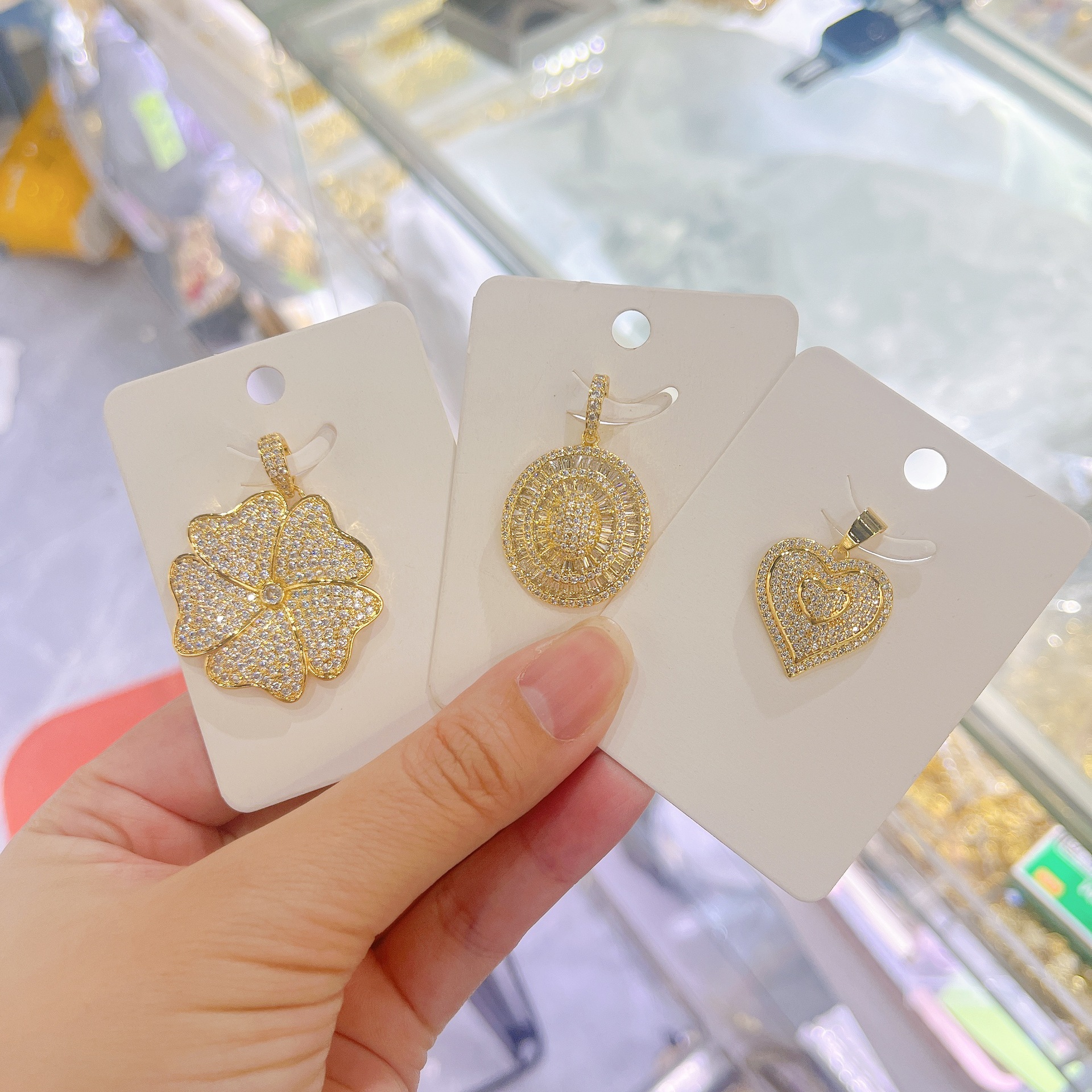 Colgante de zirconio nuevo colgante de diamante de cinco petas amor de alta calidad temperamento joyas de alta gama mujeres lujosas estrellas