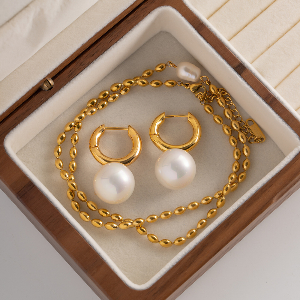 Retro Round Copper Inlay Pearl Earrings 1 Pair