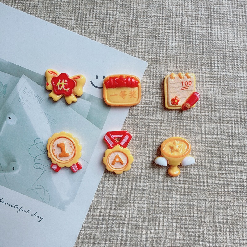 Mini Medal Series Wholesale for Kindergarten and Elementary School Student Rewards, DIY Crafts, Phone Cases, Clogs, and Hair Accessories